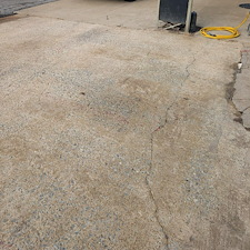 Driveway-Pressure-Washing-in-LeomaTn 0